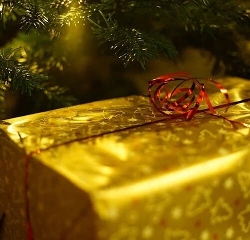 Tradycje Bożego Narodzenia – dlaczego dzielimy się opłatkami
